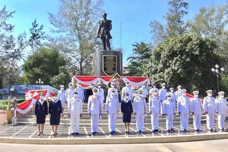 “ทัพเรือภาคที่ 2” จัดพิธีน้อมรำลึก กรมหลวงชุมพรเขตอุดมศักดิ์ “องค์บิดาของทหารเรือไทย”